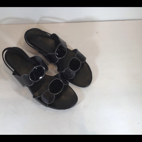 MUNRO BLACK CIRCLE SLINGBACK SANDALS SZ 6.5 - Picture 10 of 11